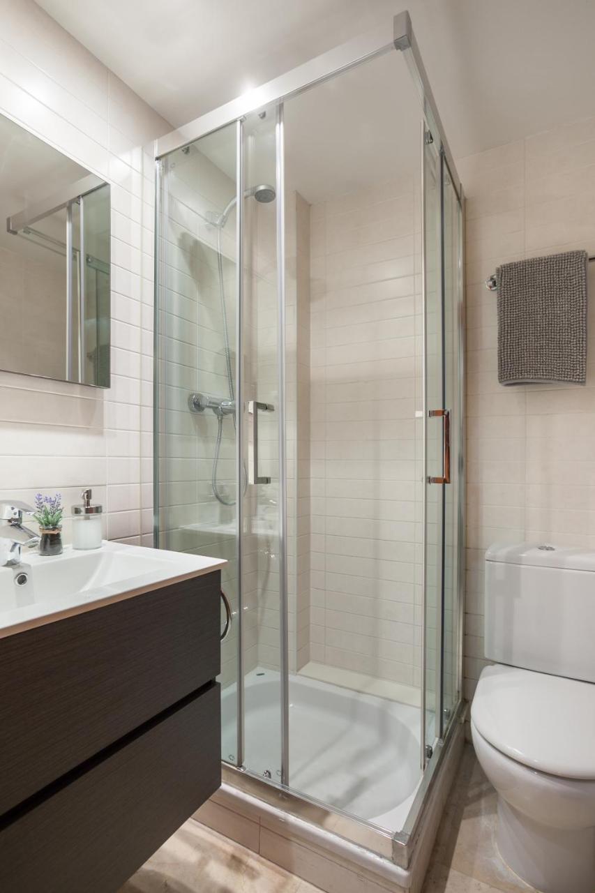 Apartsnoubcn Fira Barcelona L'Hospitalet de Llobregat Esterno foto