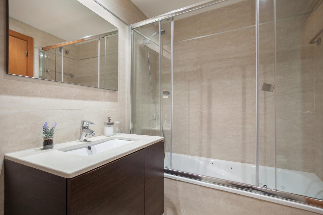 Apartsnoubcn Fira Barcelona L'Hospitalet de Llobregat Esterno foto